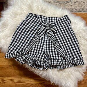 Stylish Gingham Tie-Front Shorts